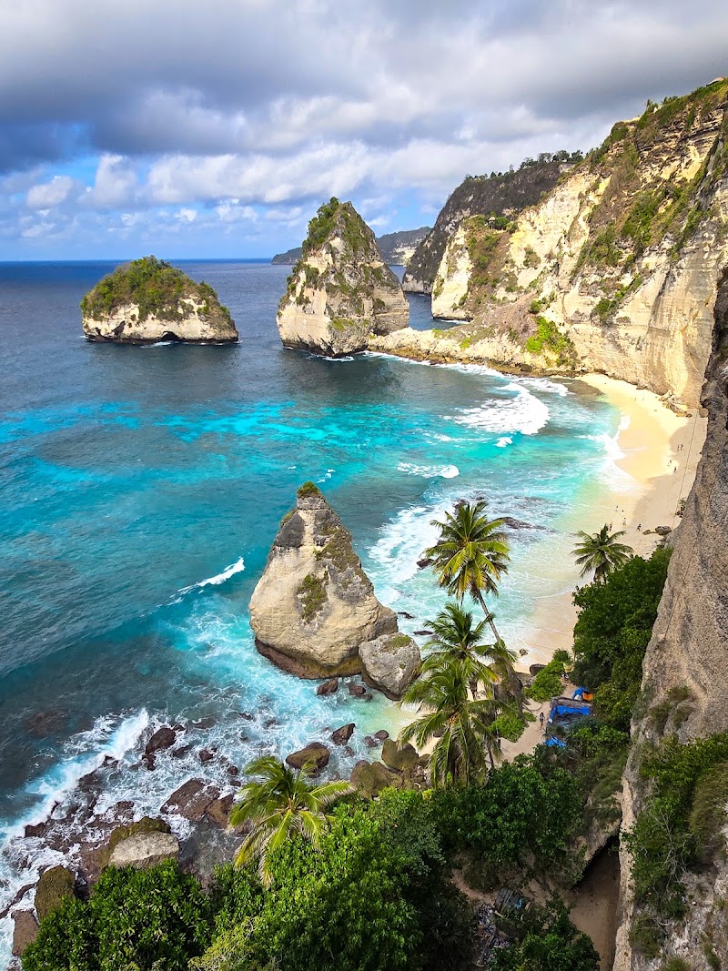 Diamond Beach